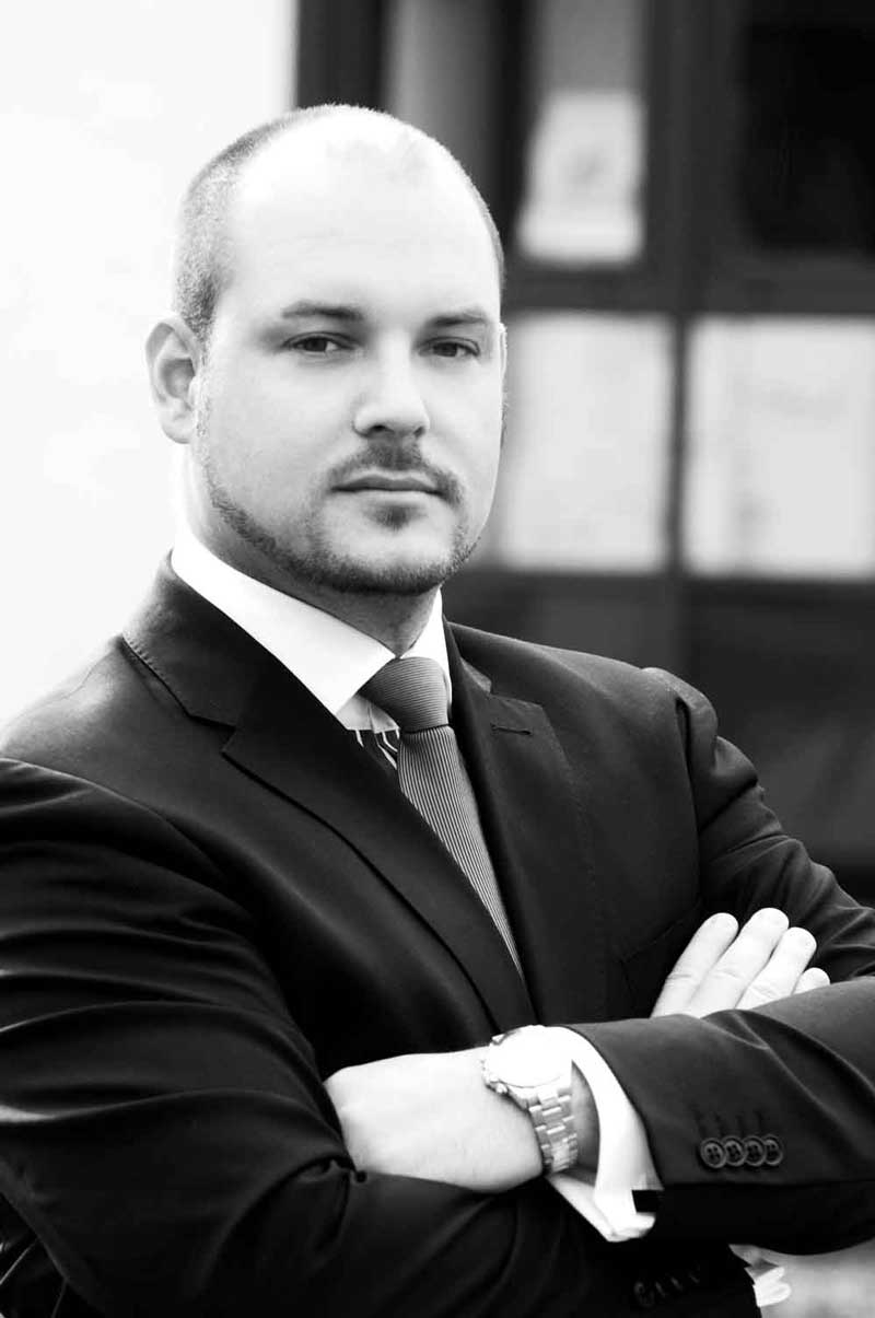 Rechtsanwalt Patrick Rietz unterstützt uns in Rechtsfragen